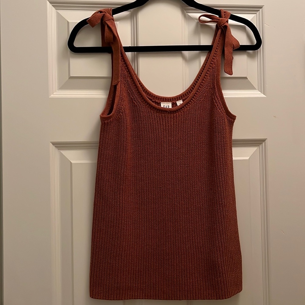 GAP women’s sweater tank NWT size S